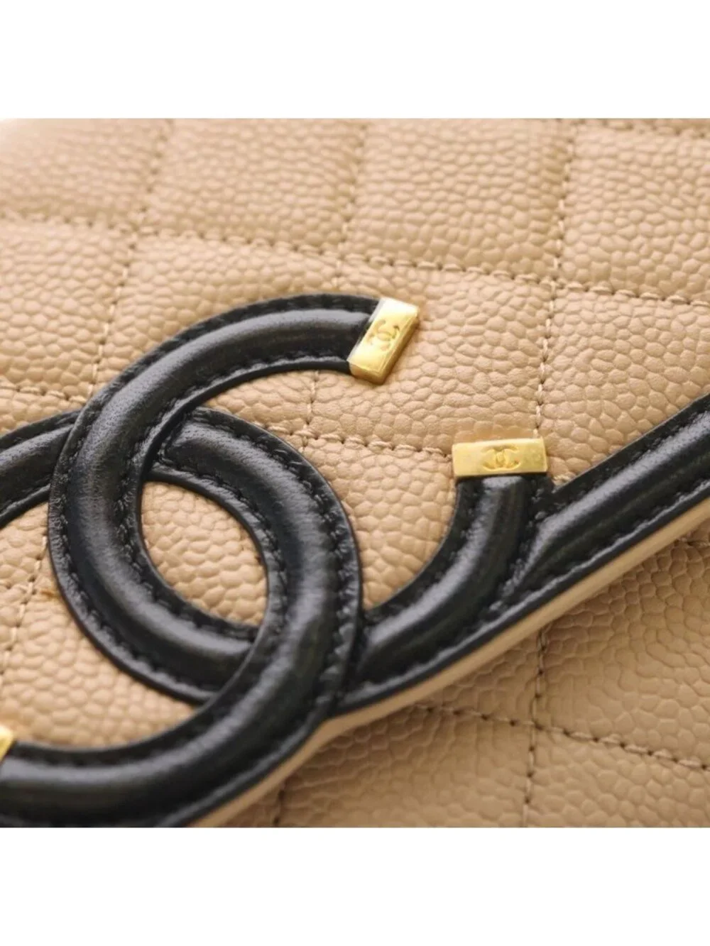 Chanel CC Figuri Quilted CC Logo Chain Shoulder Gold Caviar Leather Beige Black